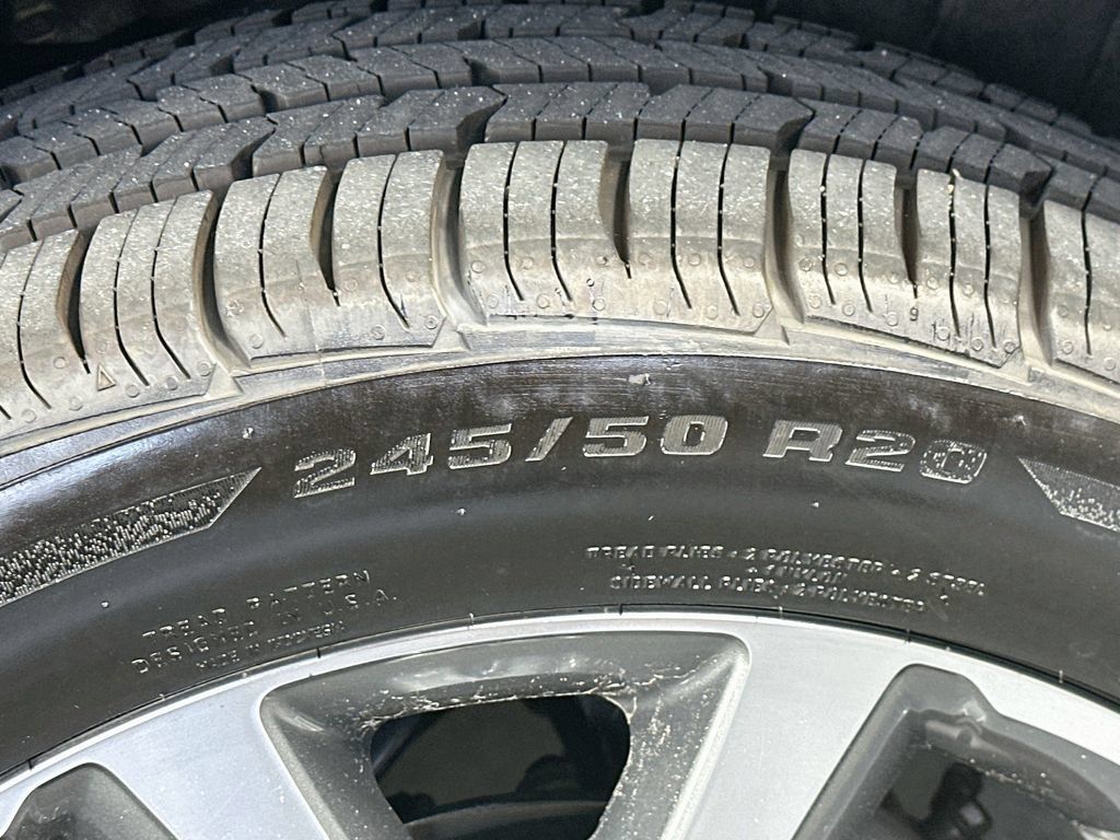 Used 2020 Hyundai Palisade SEL FWD image 32