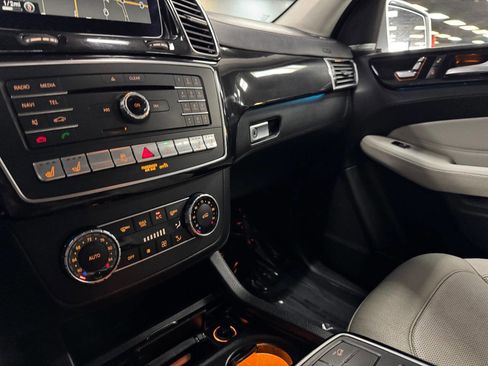 Used 2016 Mercedes-Benz GLE 400 4MATIC image 26