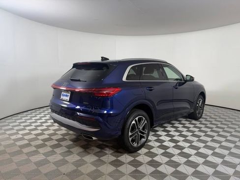 Certified 2025 Audi Q5 Premium w/ Convenience Package AWD/4WD image 8