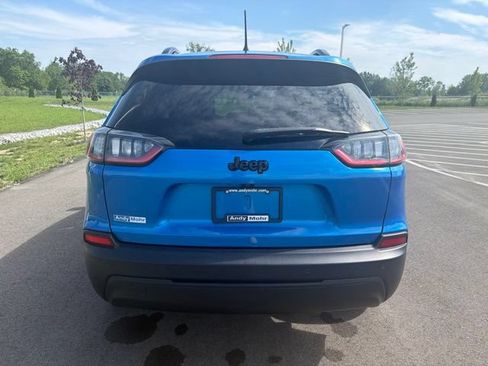 Used 2021 Jeep Cherokee Latitude Plus FWD image 8