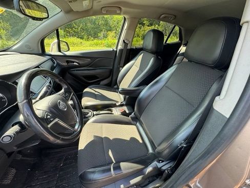 Used 2019 Buick Encore Preferred AWD/4WD image 14