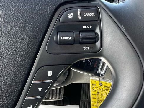 Used 2014 Kia Forte EX image 24