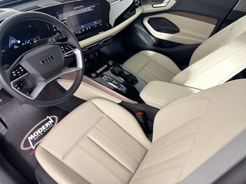 Used 2025 Audi A5 2.0T Premium Plus w/ Premium Plus AWD/4WD image 19