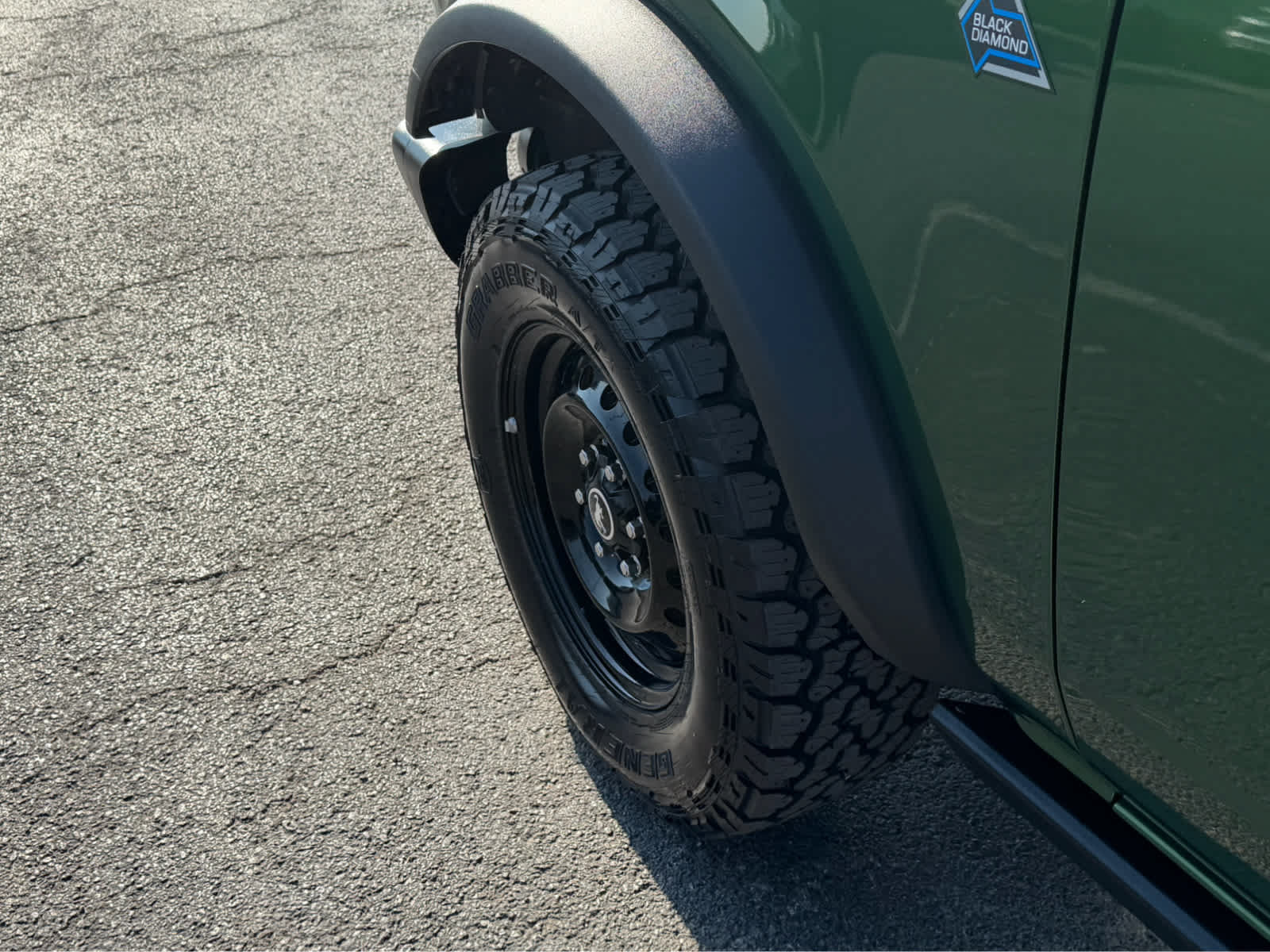 Used 2023 Ford Bronco Black Diamond AWD/4WD image 14