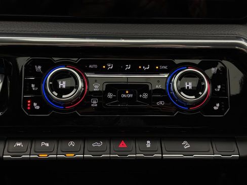 New 2026 GMC Sierra 1500 Denali w/ Denali Reserve Package image 29