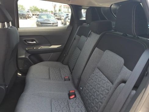 New 2026 Nissan Kicks SV w/ SV Premium Package AWD/4WD image 30