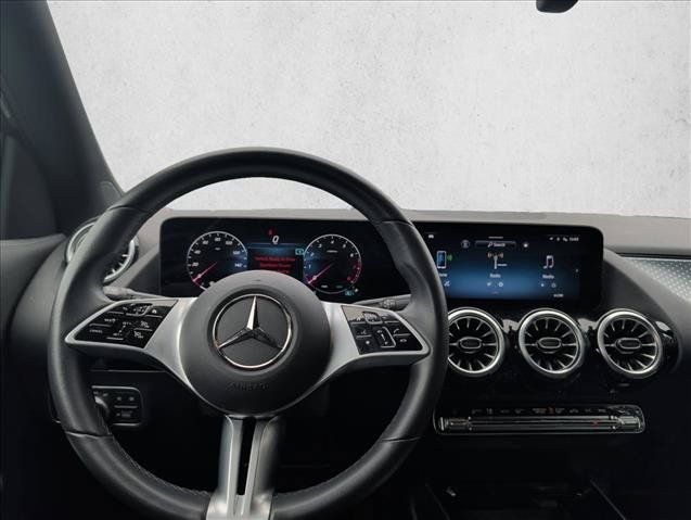 Certified 2024 Mercedes-Benz GLA 250 image 19