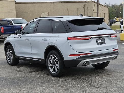 New 2026 Lincoln Corsair Premiere image 7