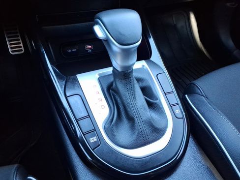 Used 2024 Kia Forte GT-Line w/ GT-Line Premium Package image 25