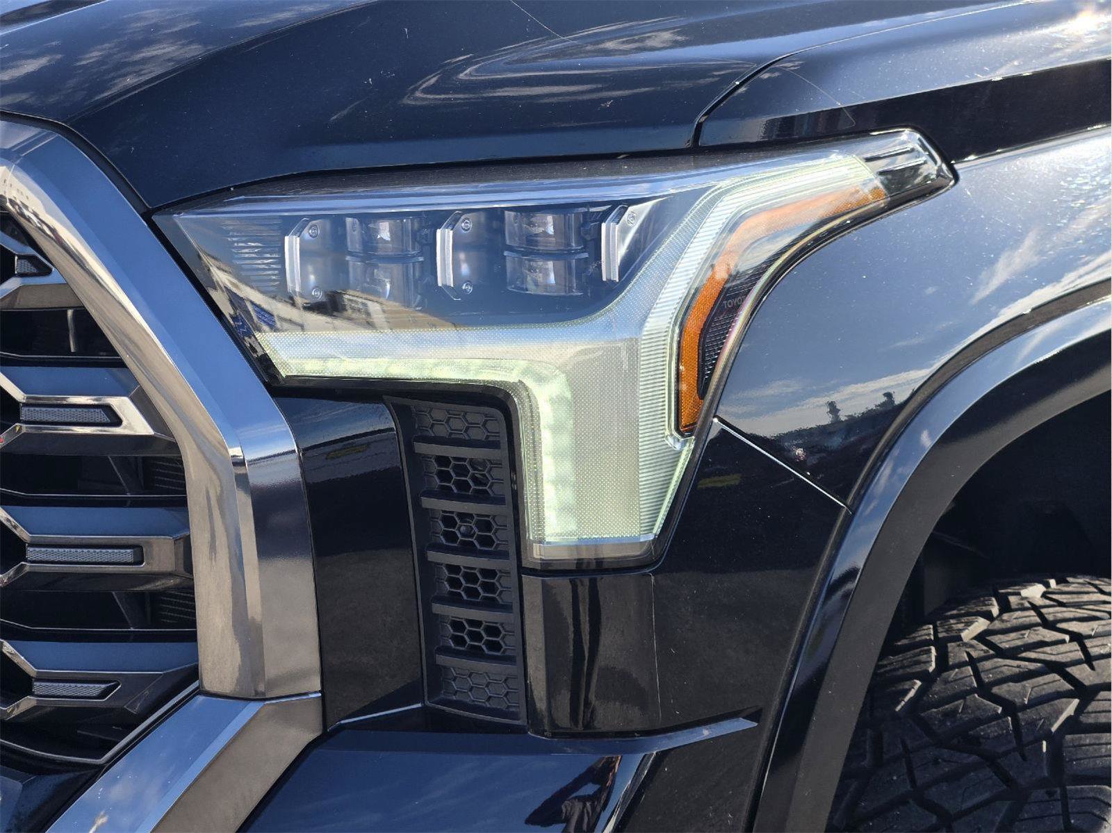 Used 2023 Toyota Tundra Platinum AWD/4WD image 10