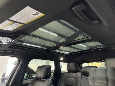 Used 2018 Land Rover Range Rover Sport Supercharged AWD/4WD image 32
