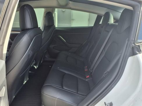 Used 2022 Tesla Model 3 Performance image 19