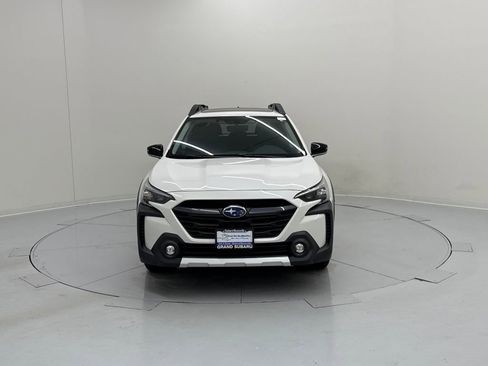 Certified 2023 Subaru Outback Limited image 9