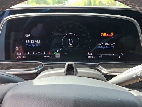 Certified 2023 Cadillac Escalade Premium Luxury image 18