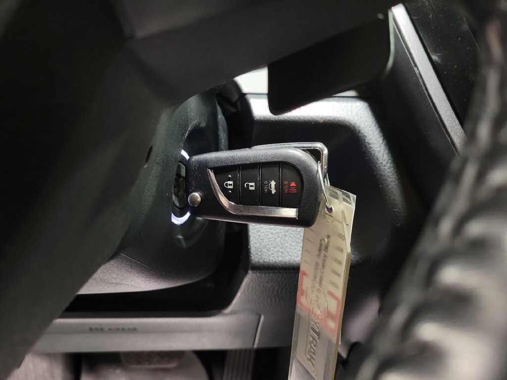Used 2023 Toyota Camry SE FWD image 26