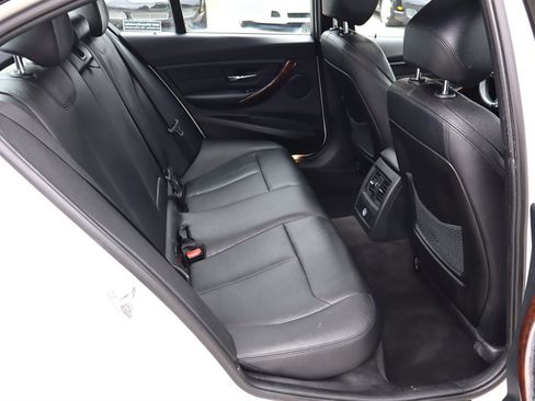Used 2014 BMW 328i Sedan RWD image 20