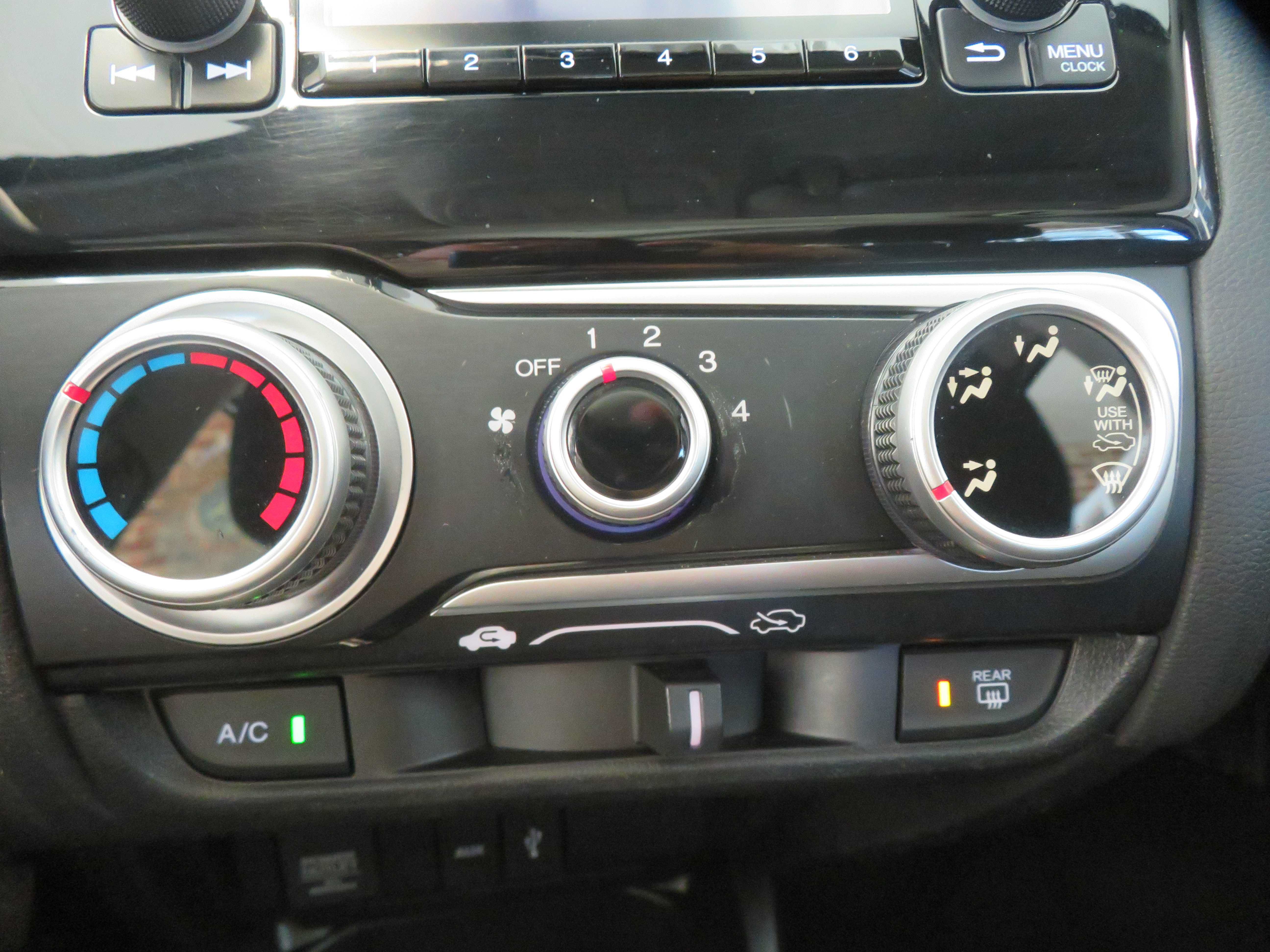Used 2016 Honda Fit LX image 35