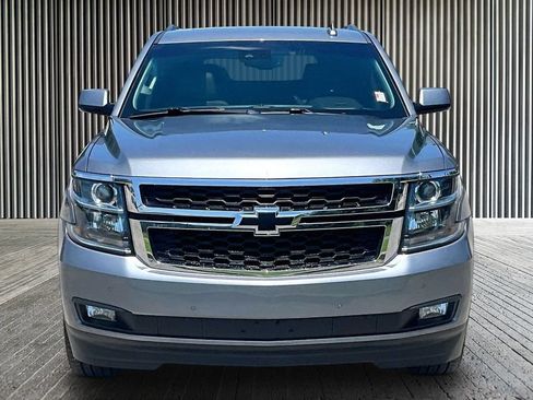 Used 2019 Chevrolet Tahoe LT w/ Luxury Package AWD/4WD image 4