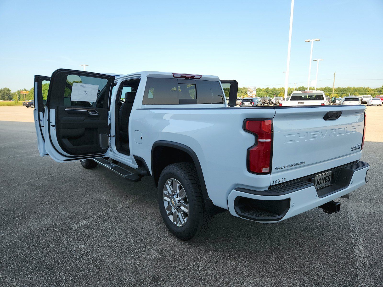 New 2026 Chevrolet Silverado 2500 High Country w/ Technology Package AWD/4WD image 15