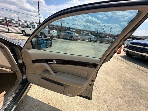 Used 2005 INFINITI Q45 w/ (P01) Premium Pkg RWD image 34