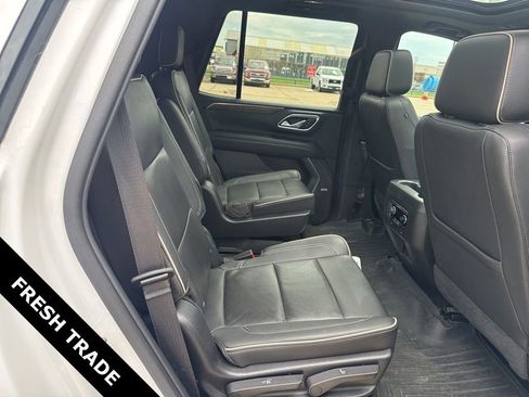 Used 2021 Chevrolet Tahoe Premier w/ Premium Package image 7