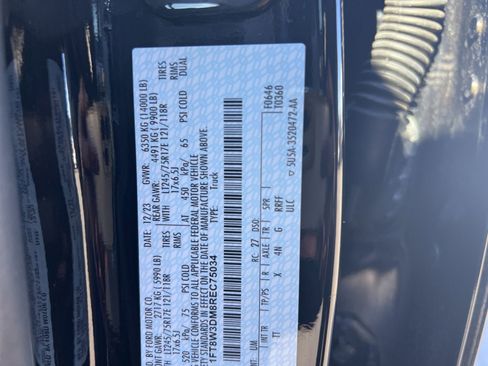 Used 2024 Ford F350 Limited w/ FX4 Off-Road Package image 29