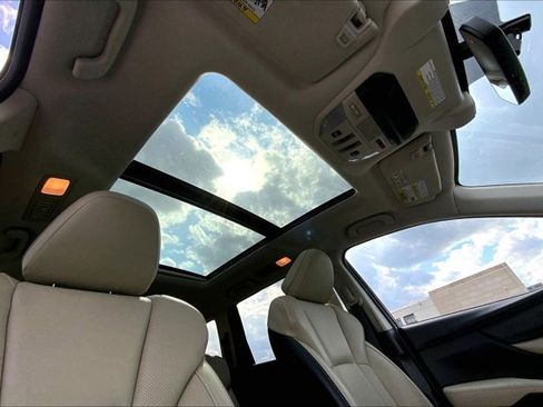 Used 2022 Subaru Ascent Limited w/ Technology Package AWD/4WD image 22