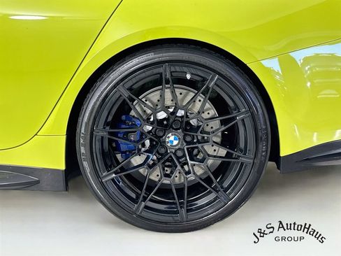 Used 2021 BMW M3 Competition w/ M Carbon Exterior Package RWD image 40
