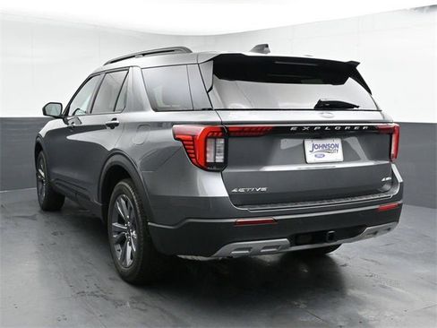 New 2026 Ford Explorer Active w/ Active Comfort Package image 11