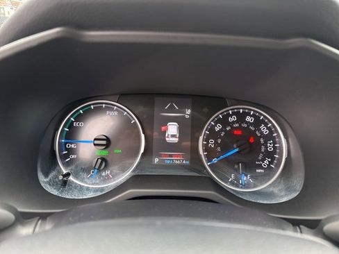 Used 2022 Toyota RAV4 LE image 26