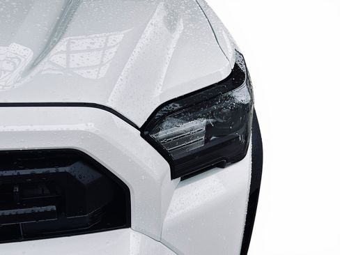 Used 2025 Toyota 4Runner SR5 image 6