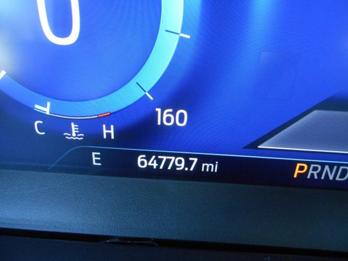 Used 2021 Ford Explorer Platinum w/ Equipment Group 601A image 17