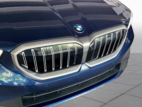 Used 2025 BMW 530i RWD image 29