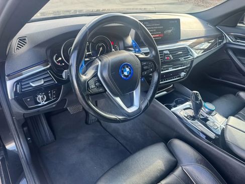 Used 2018 BMW 530e w/ Premium Package 2 image 17