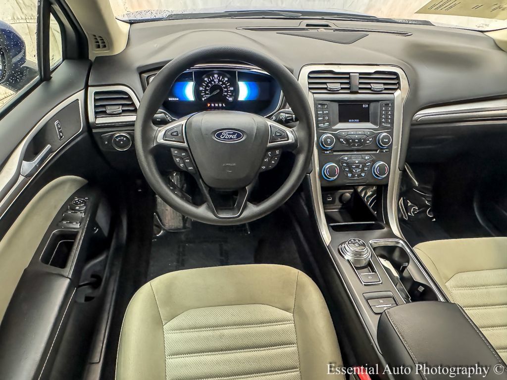 Used 2018 Ford Fusion S FWD image 12