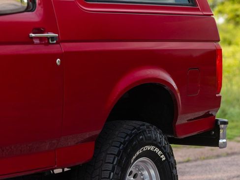 Used 1994 Ford Bronco XLT image 70