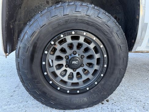 Used 2008 Chevrolet Silverado 1500 LTZ image 16