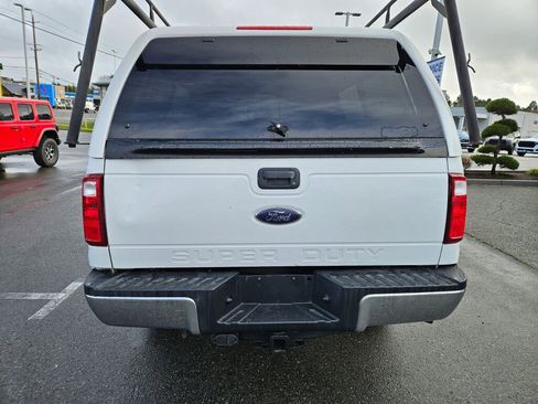 Used 2015 Ford F350 XLT image 4