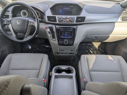 Used 2015 Honda Odyssey EX-L image 18