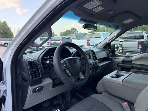 Used 2015 Ford F150 XL w/ Equipment Group 101A Mid RWD image 6