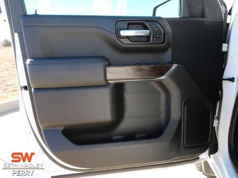 Used 2021 GMC Sierra 1500 SLT image 14