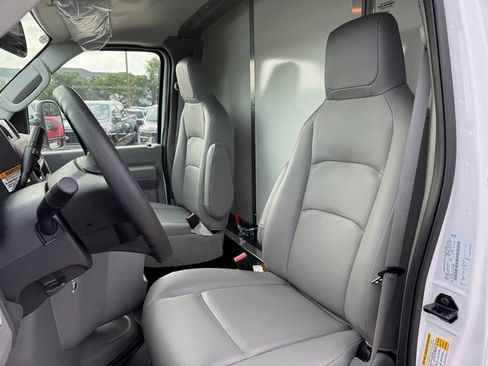 New 2026 Ford E-450 and Econoline 450 Super Duty w/ Power Equipment Group image 21