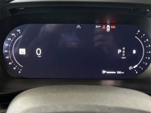 New 2026 Volvo XC40 B5 Ultra image 24