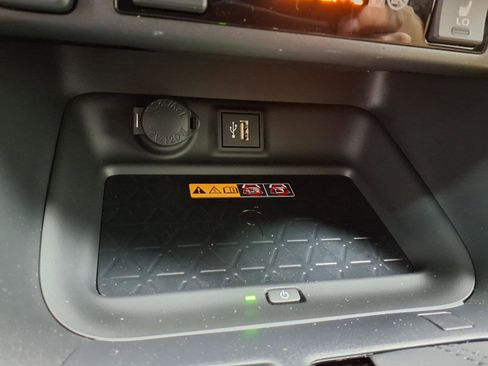 New 2025 Toyota RAV4 XLE Premium image 16