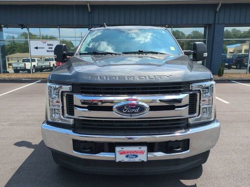 Used 2019 Ford F250 XL w/ STX Appearance Package AWD/4WD image 2