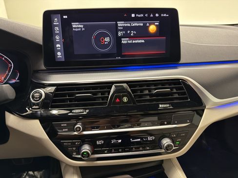 Used 2023 BMW 530i w/ M Sport Package RWD image 18