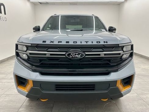 New 2026 Ford Expedition Tremor image 7