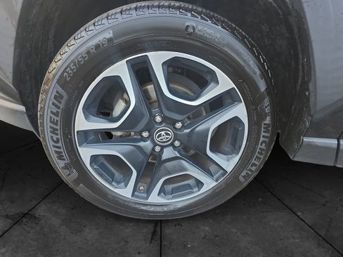 Used 2019 Toyota RAV4 Adventure image 14