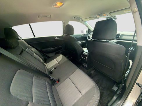 Used 2022 Kia Sportage LX FWD image 29