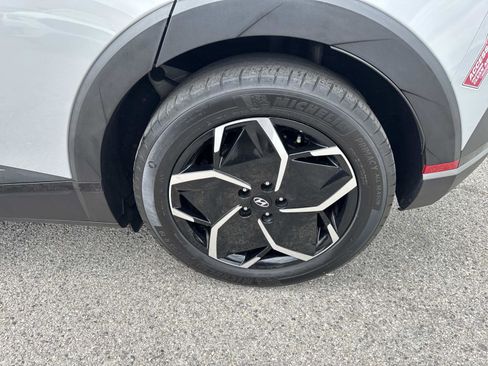 Used 2024 Hyundai Ioniq 5 SEL RWD image 6